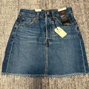 Levi’s Ribcage Jean Mini Skirt